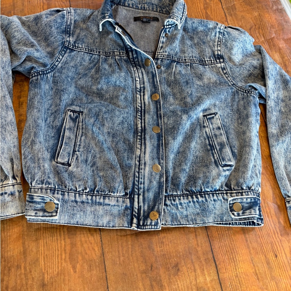 Forever 21 Vintage‎ Inspired Denim Jacket